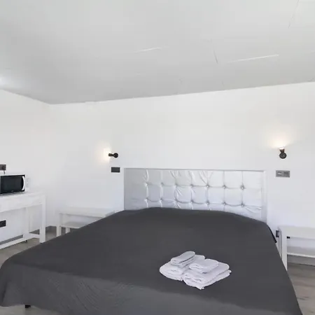 Con Terraza Y Jacuzzi Privada En Casa de hóspedes 3*