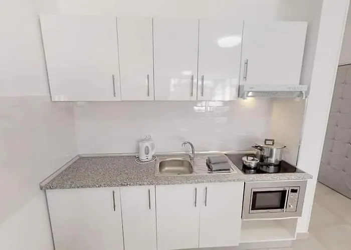 Con Terraza Y Jacuzzi Privada En